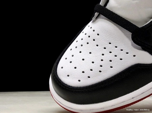 Rep Husky 555088-125 Toe Air Retro 1 Black Jordan 0729